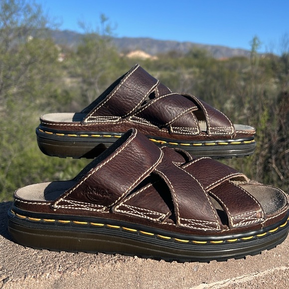 🏴󠁧󠁢󠁥󠁮󠁧󠁿 Dr. Martens MIE Vintage Chunky Brown Slides / Sandals UK 9 - Picture 17 of 17